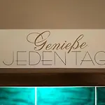 Am Klenzepark-citynah-selfcheckin *