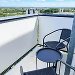 Am Klenzepark-citynah-selfcheckin